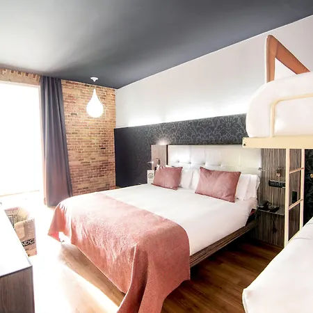 Petit Palace Museum 4*