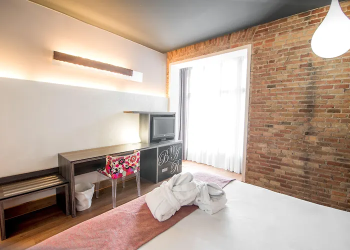 Petit Palace Museum Hotel